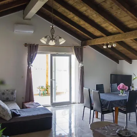 Tia - By Ta Leut Agency Apartment Privlaka (Zadar)