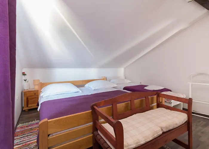 아파트 Tia - By Ta Leut Agency 프리블라카