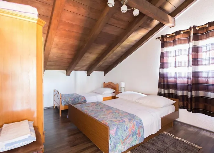 아파트 Tia - By Ta Leut Agency *