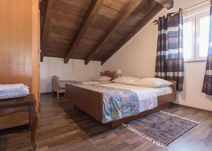 아파트 Tia - By Ta Leut Agency