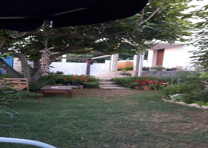 Tia - By Ta Leut Agency 아파트 프리블라카